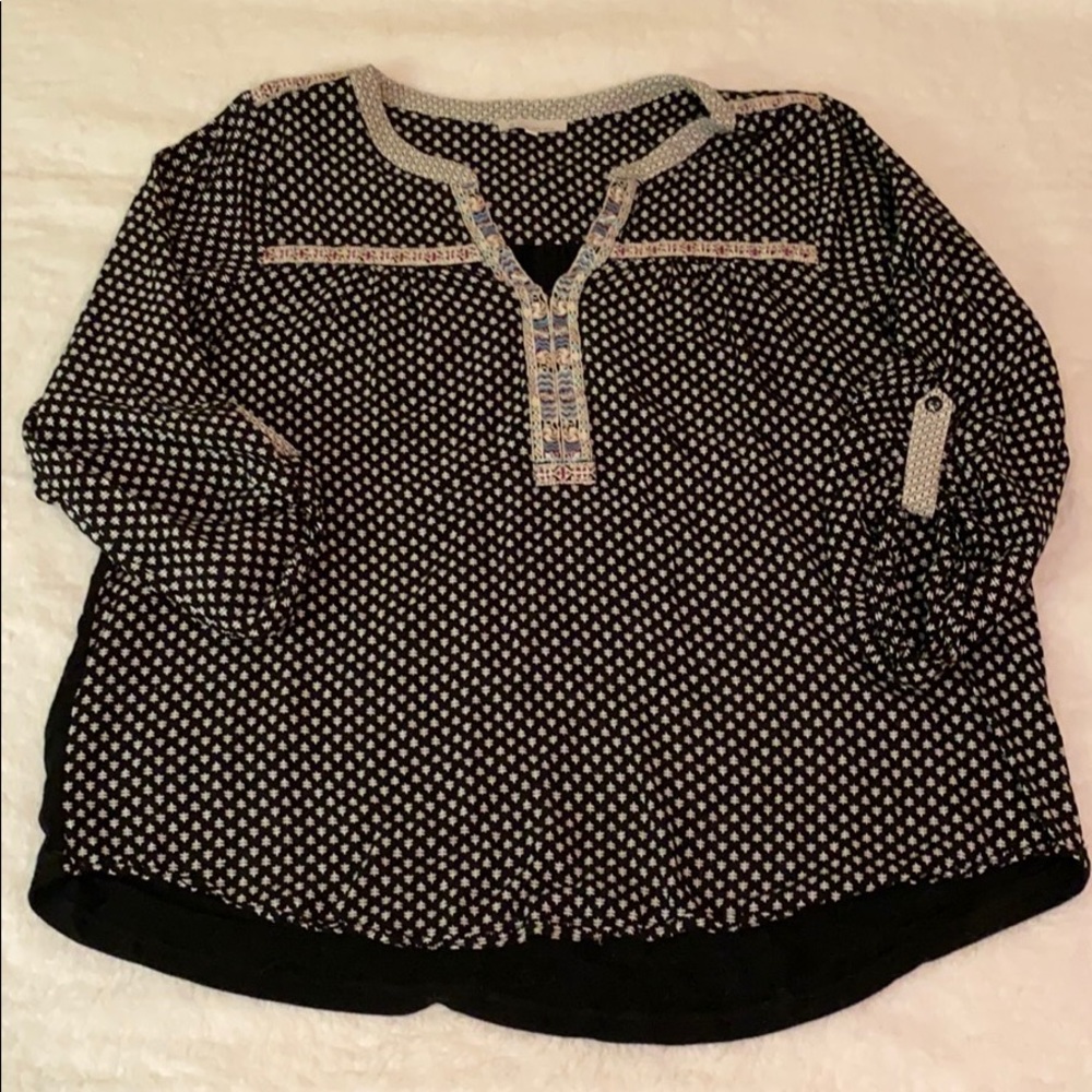 Skies are Blue peasant top
